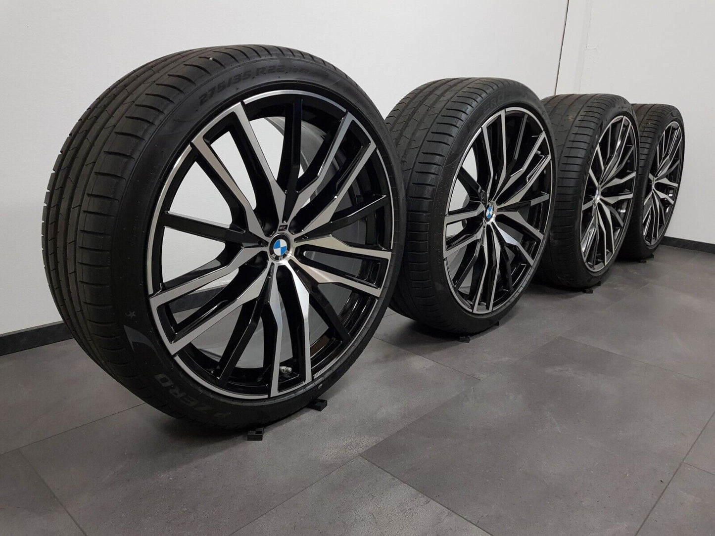 BMW 22 Zoll Felgen X5 G05 X6 G06 M742 Sommerreifen Sommerräder 742M Pirelli Top!