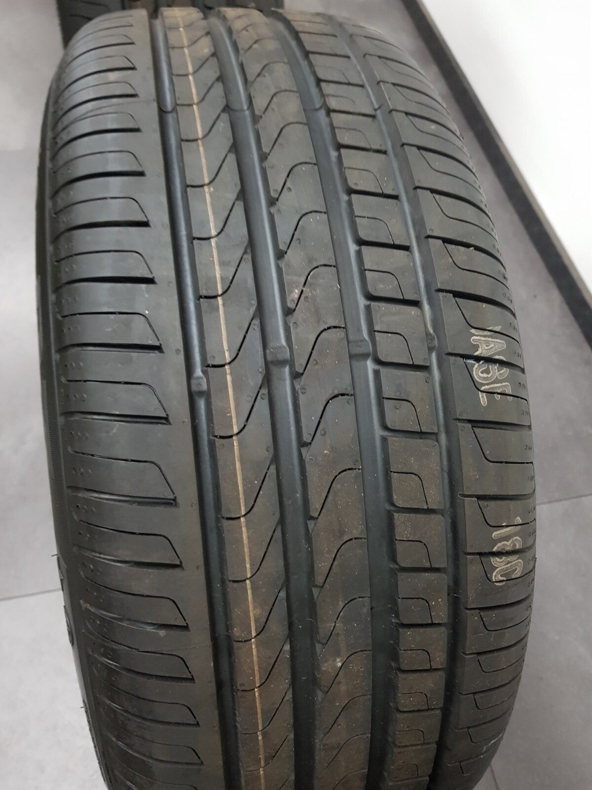 47683642