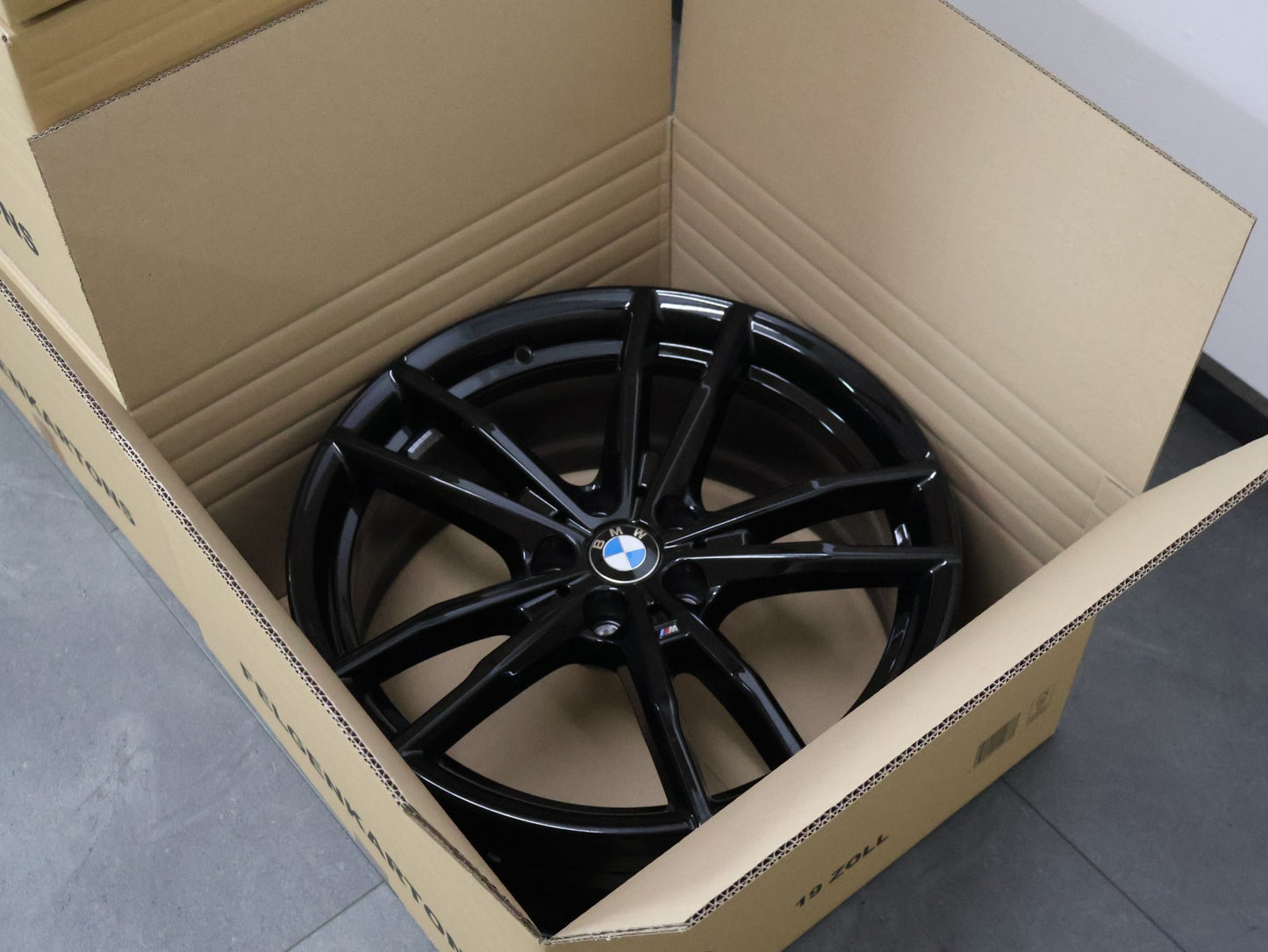 https://i.ebayimg.com/00/s/MTIwMVgxNjAw/z/mlAAAeSwq8NpuVX8/$_57.JPG?set_id=880000500F