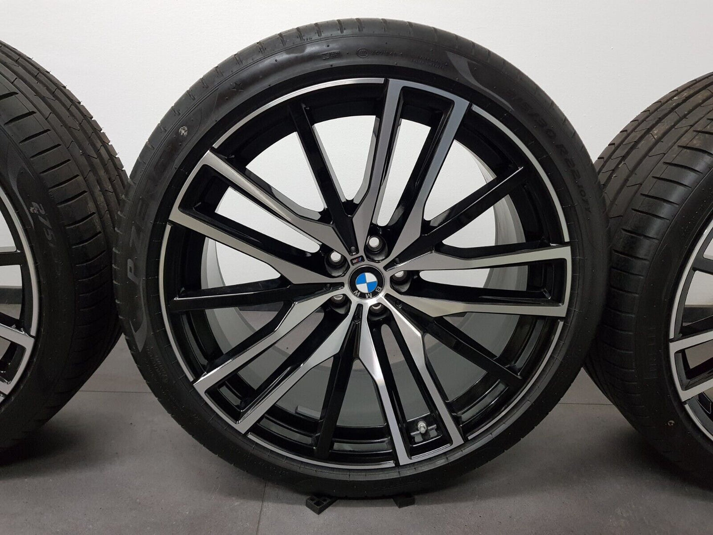 BMW 22 Zoll Felgen X5 G05 X6 G06 M742 Sommerreifen Sommerräder 742M Pirelli Top!