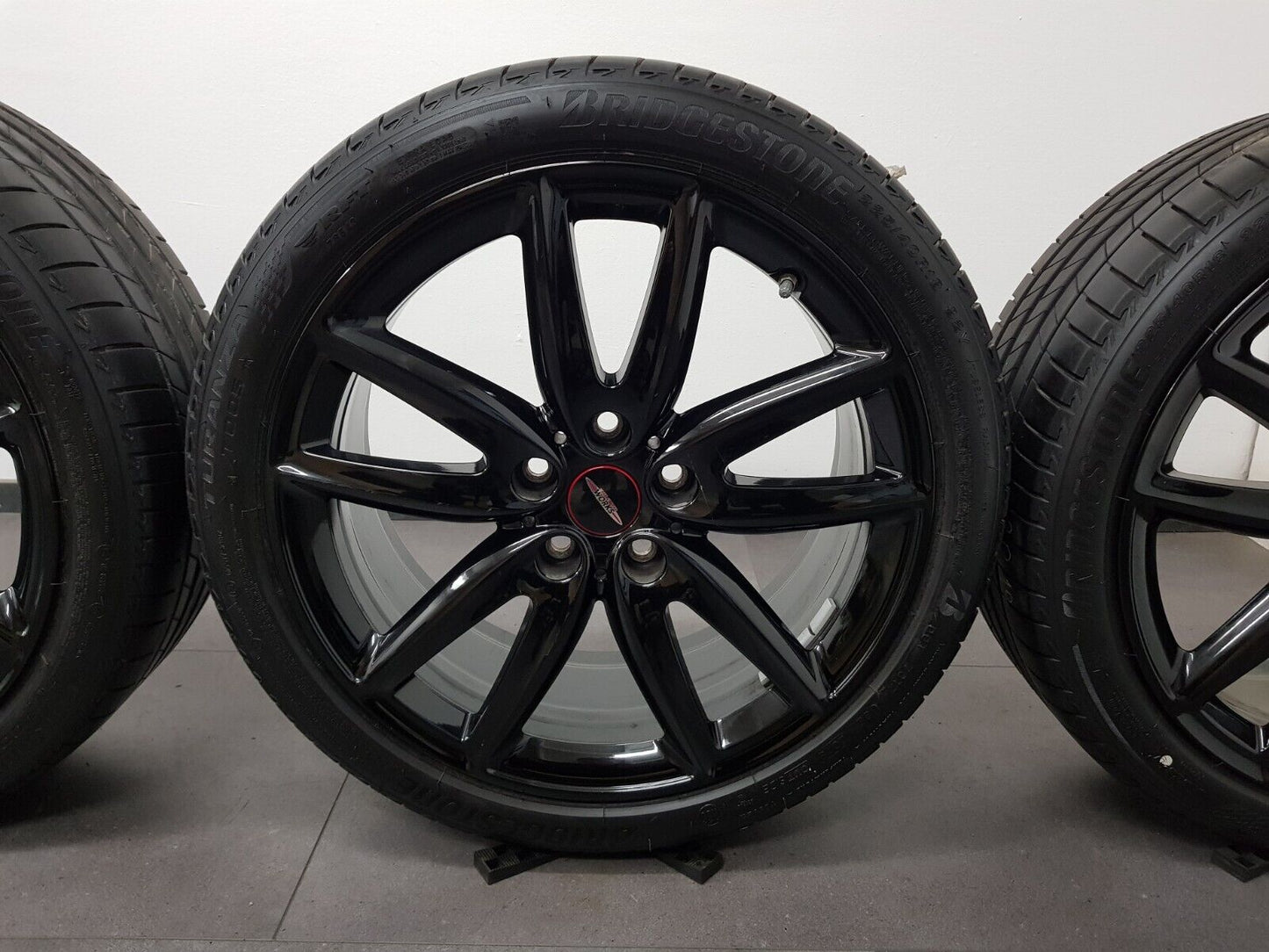 Mini Clubman F54 18 Zoll Felgen Sommerreifen Sommerräder JCW Grip Spoke 815