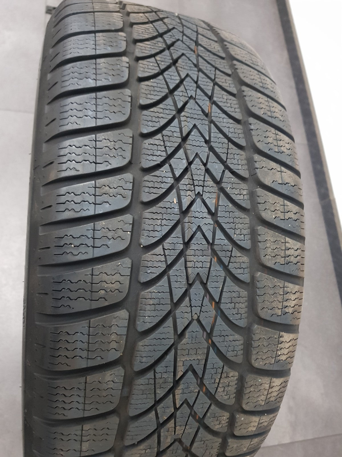 47677226
