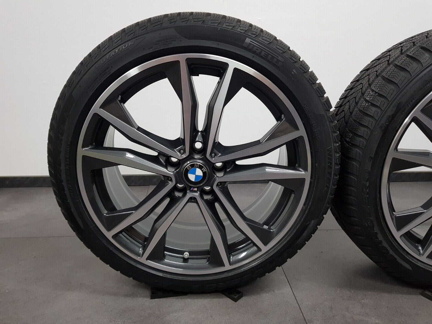 NEU BMW Winterreifen 19 Zoll Felgen X1 F48 X2 F39 M715 Winterräder DOT20 8008616