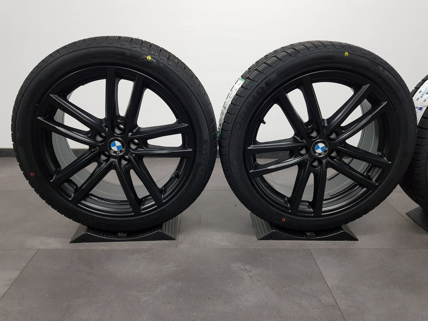 https://i.ebayimg.com/00/s/MTIwMFgxNjAw/z/YJ8AAOSw1d5n0BCM/$_57.JPG?set_id=880000500F