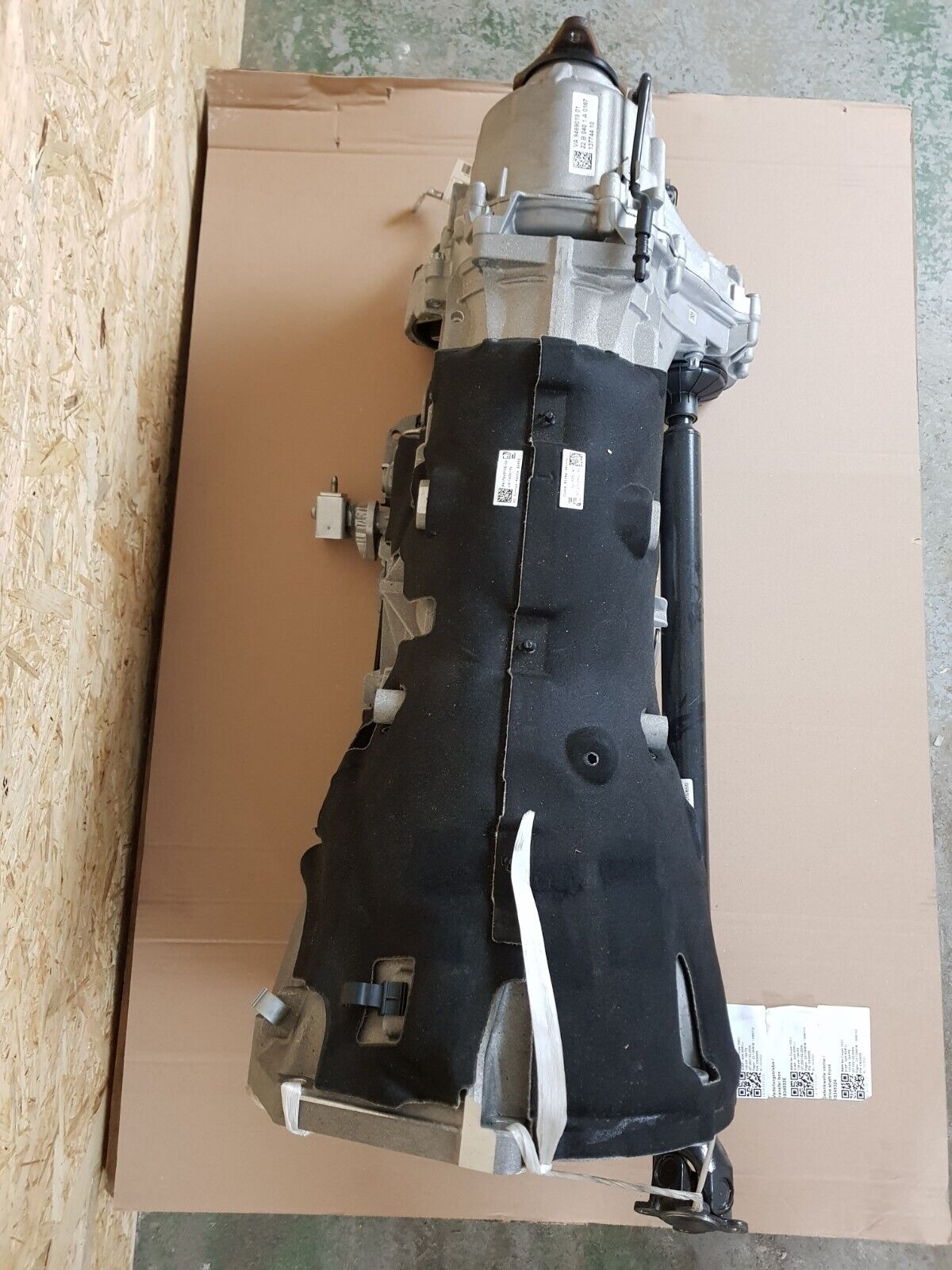 Automatikgetriebe Verteilergetriebe BMW G22 ZF Getriebe 5A04BC2 GA8X51CZ 29km!