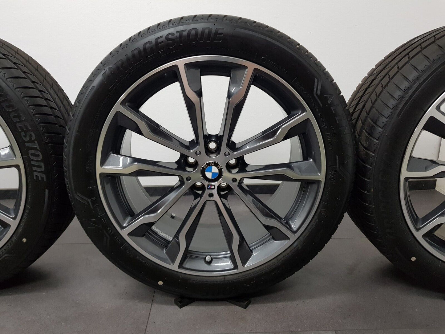 BMW 20 Zoll Sommerräder Felgen X3 G01 X4 G02 M699 Sommerreifen 8010269 8010268