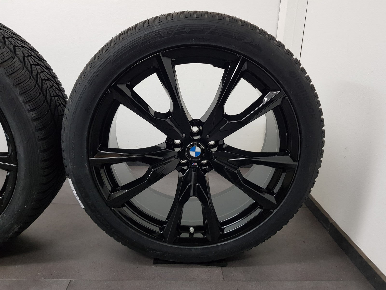 45990923