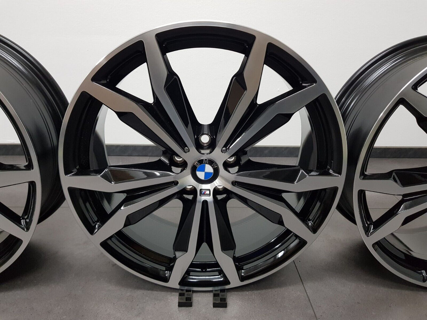 NEU BMW 20 Zoll Felgen X1 F48 X2 F39 8008622 M716 Alufelgen Inkl. Nabendeckel!