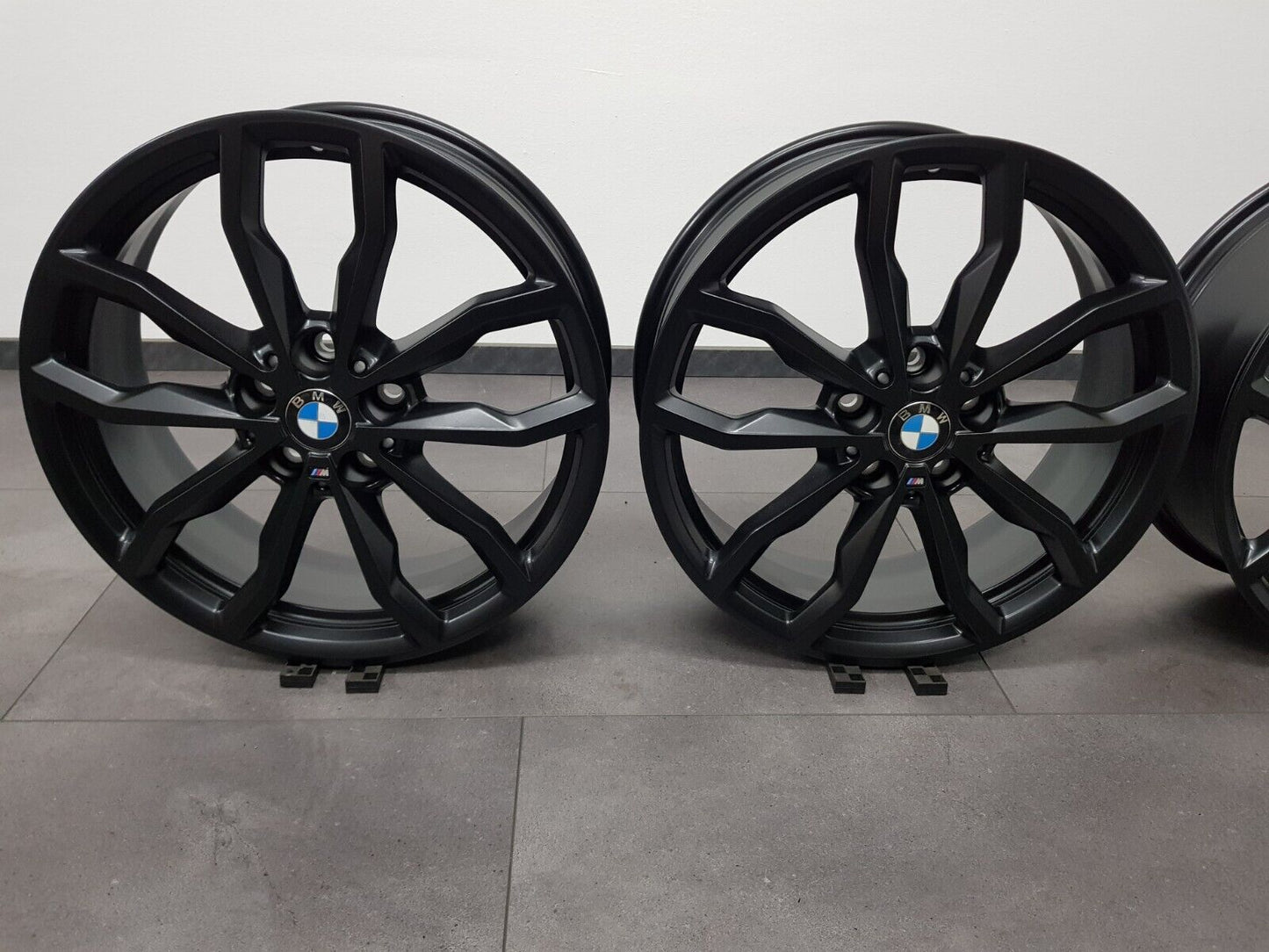 BMW 18 Zoll Felgen 1er F40 2er F44 X1 X2 F48 F39 Alufelgen M711 6877550 Neuw!