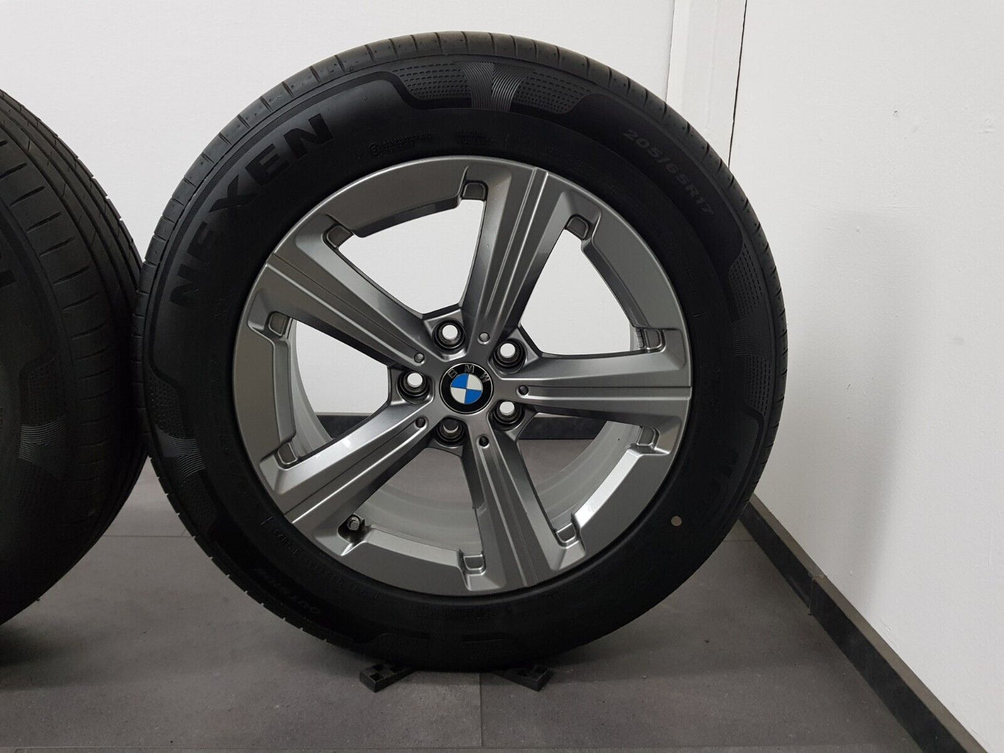 BMW 17 Zoll Felgen X1 U11 iX1 U11  Sommerreifen Sommerräder 875 6898044 DOT23