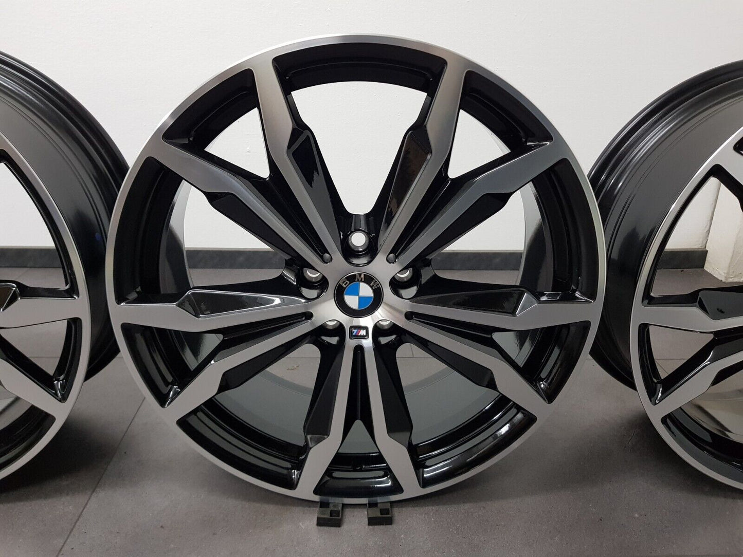 NEU BMW 20 Zoll Felgen X1 F48 X2 F39 8008622 M716 Alufelgen Inkl. Nabendeckel!