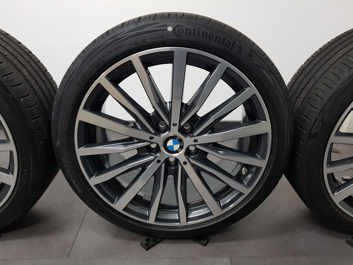 BMW 18 Zoll Felgen 488 1er F40 2er F44 Sommerräder Sommerreifen 6856089 DOT20